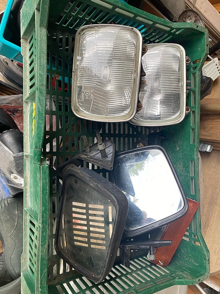 Product image 1 of 2