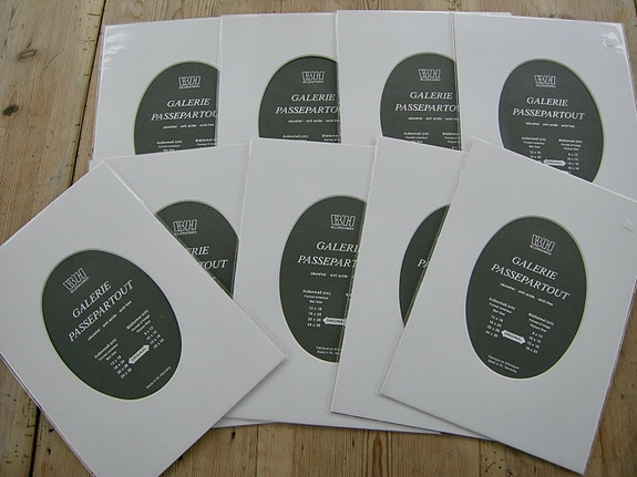 Product image 1 of 8