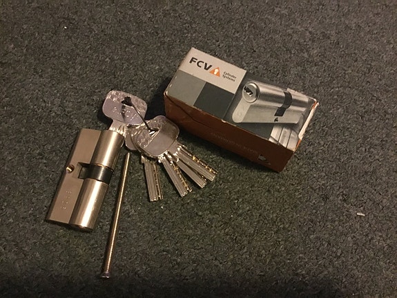 Product image 6 of 8