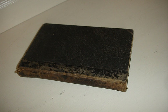 Product image 1 of 8