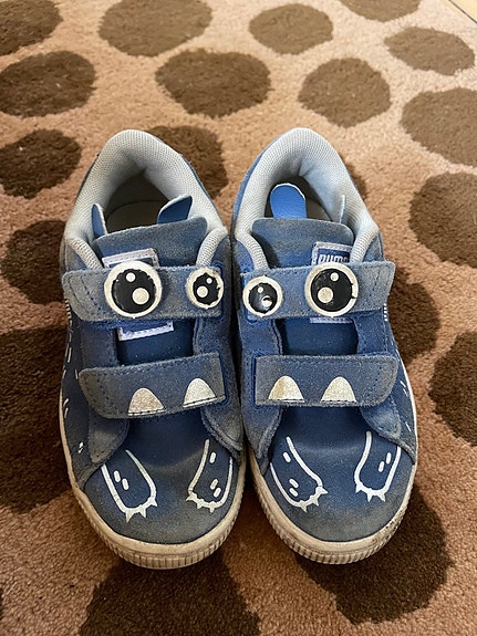 Product image 1 of 2