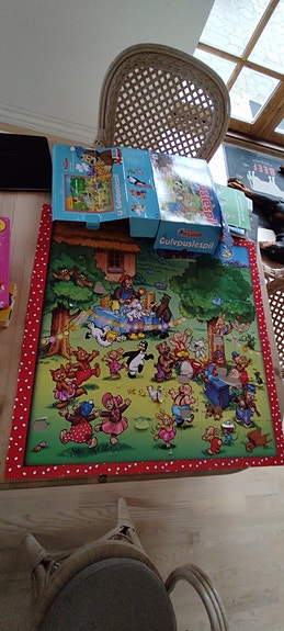 Product image 1 of 2