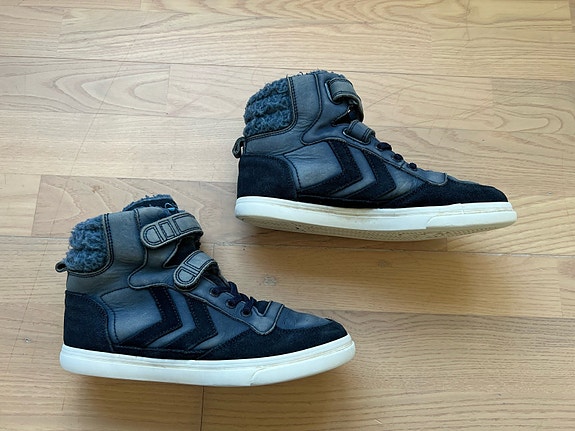 Product image 1 of 8