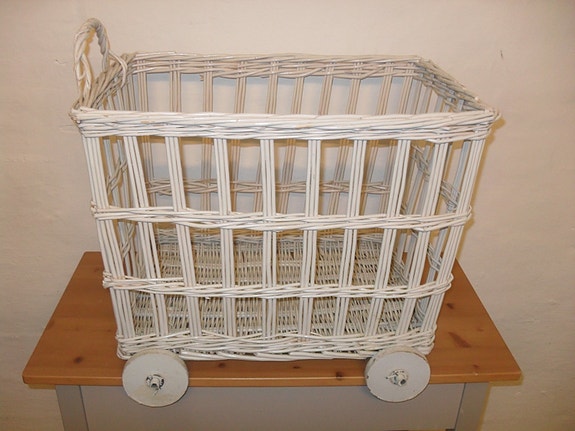 Product image 1 of 8