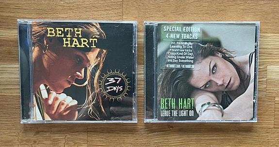 Product image 1 of 2