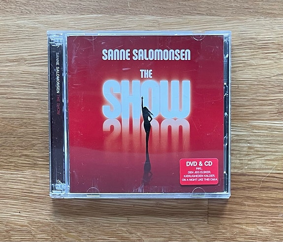 Product image 1 of 2