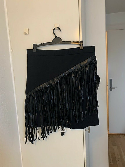 Product image 1 of 7