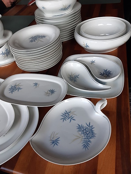 Product image 1 of 4