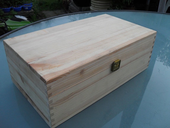 Product image 1 of 3