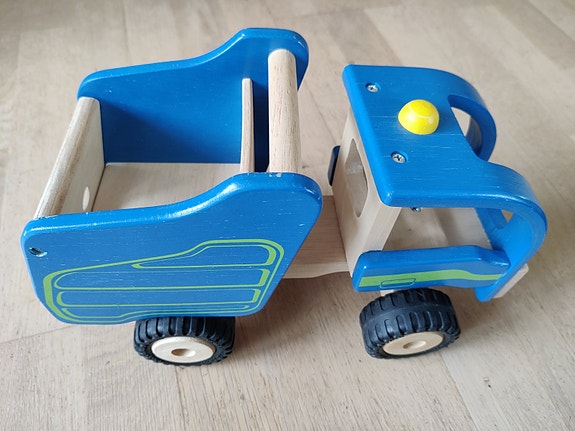 Product image 1 of 2