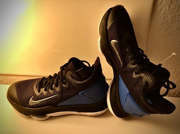 Product image 1 of 8