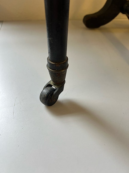 Product image 1 of 7