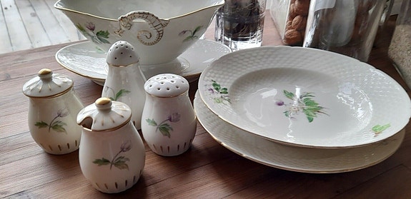 Product image 1 of 7