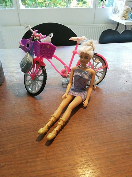 Product image 1 of 6