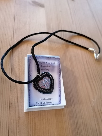 Product image 1 of 8