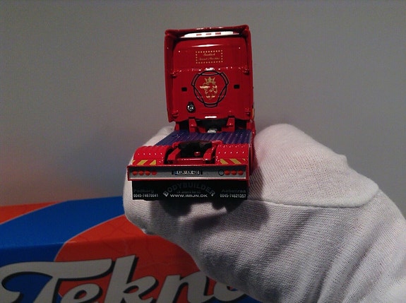 Product image 6 of 7