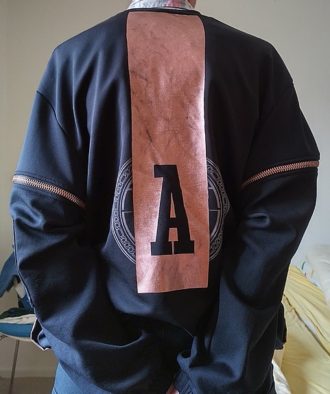 Product image 1 of 8