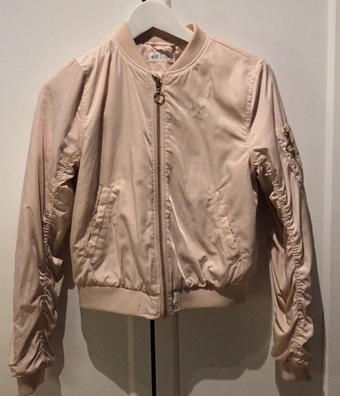 Product image 1 of 7