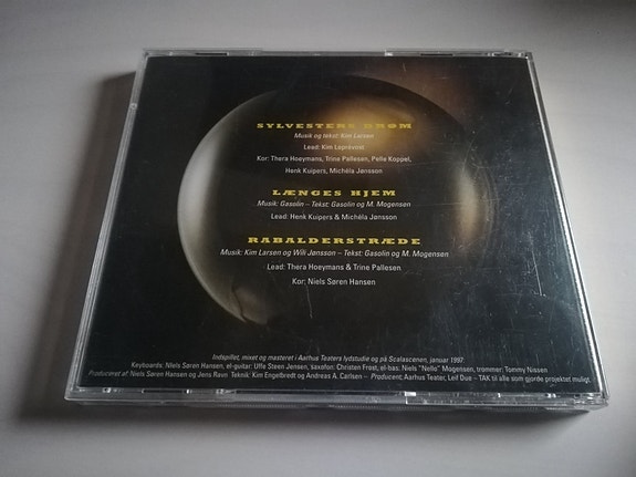 Product image 3 of 3