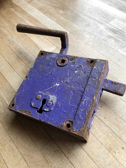 Product image 3 of 8