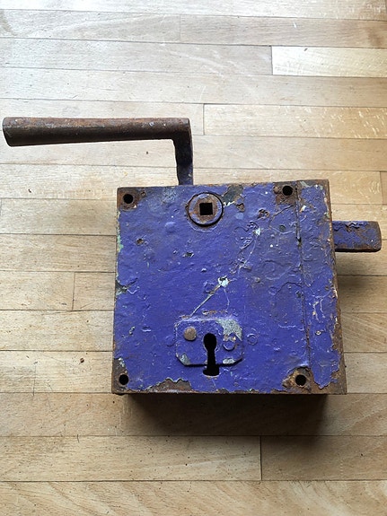 Product image 1 of 8