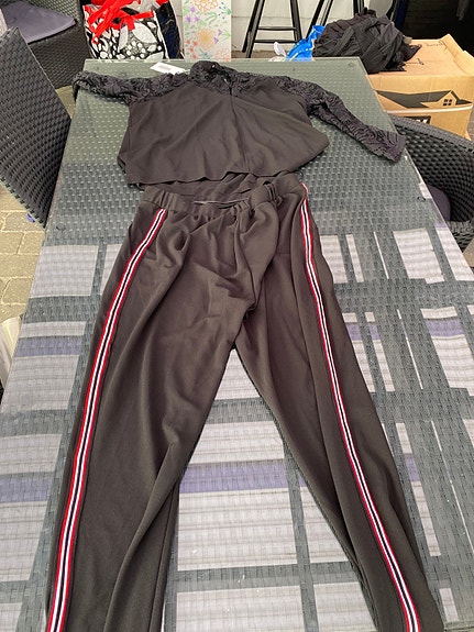 Product image 1 of 4