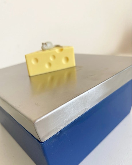 Product image 1 of 8