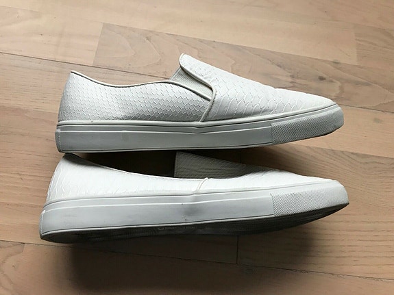 Product image 1 of 7