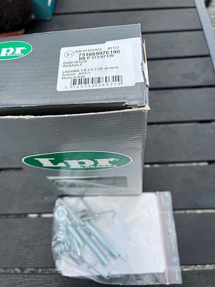 Product image 1 of 3