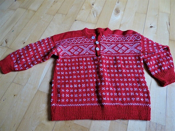 Product image 1 of 2