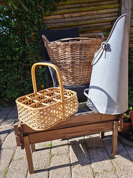 Product image 1 of 8