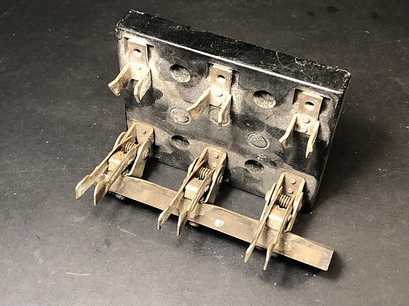 Product image 1 of 8