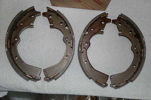 Product image 1 of 2