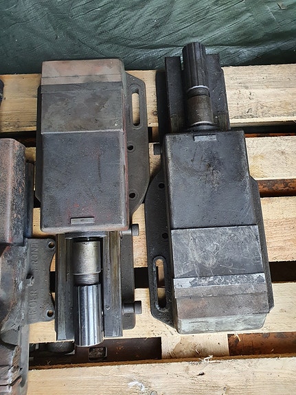 Product image 1 of 8