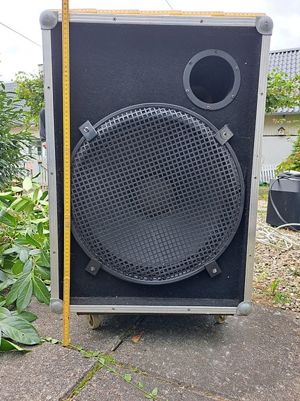 Product image 1 of 8