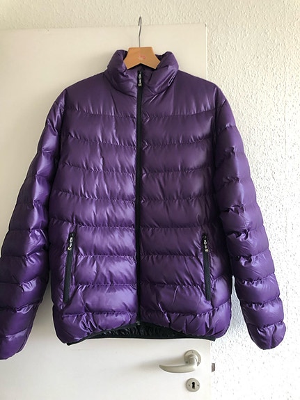 Product image 1 of 6