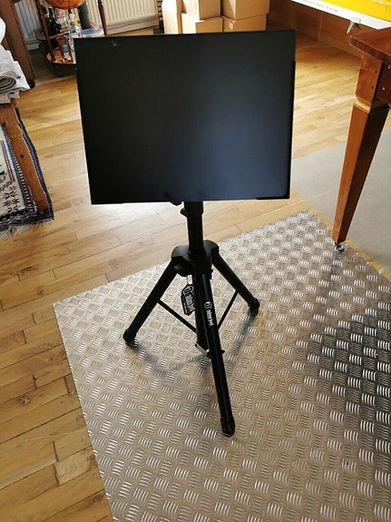 Product image 1 of 3