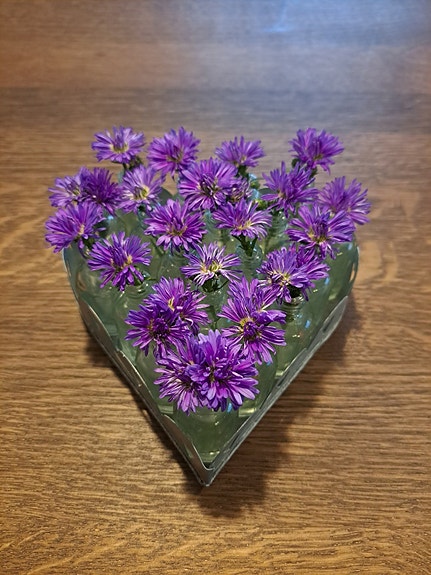 Product image 1 of 8