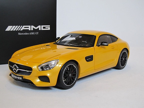 Product image 1 of 8