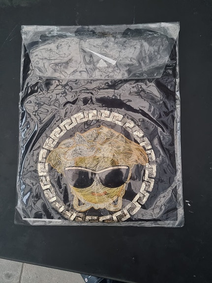 Product image 1 of 4