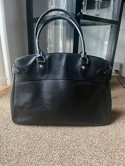 Product image 1 of 8