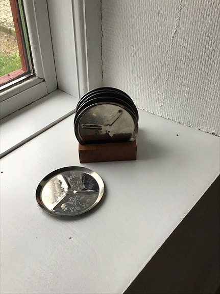 Product image 1 of 2