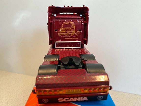 Product image 6 of 8