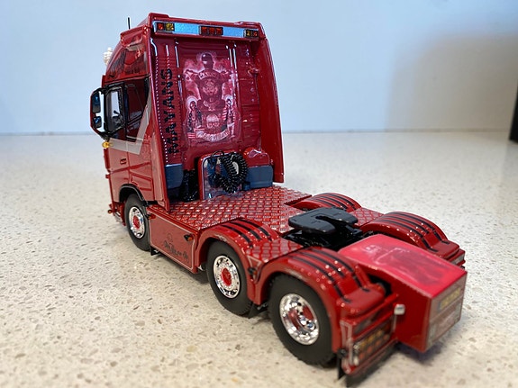 Product image 4 of 8