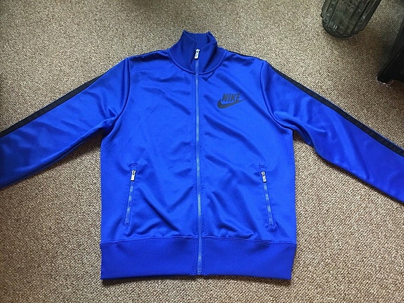 Product image 1 of 6