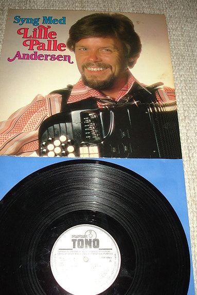 Product image 1 of 3