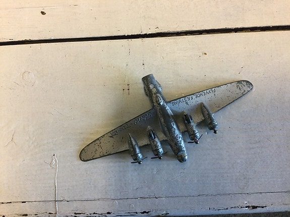 Product image 1 of 8