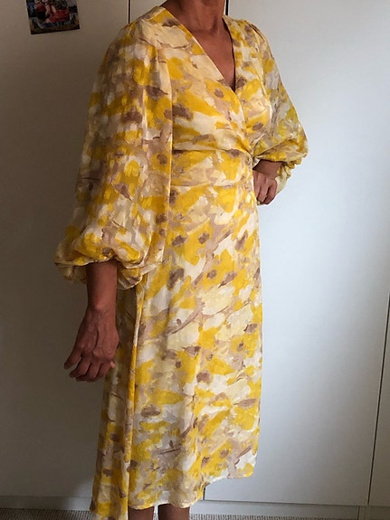 Product image 1 of 8