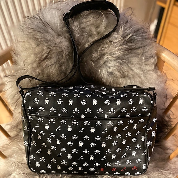 Product image 1 of 5