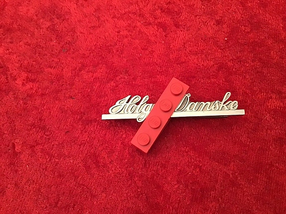 Product image 1 of 2